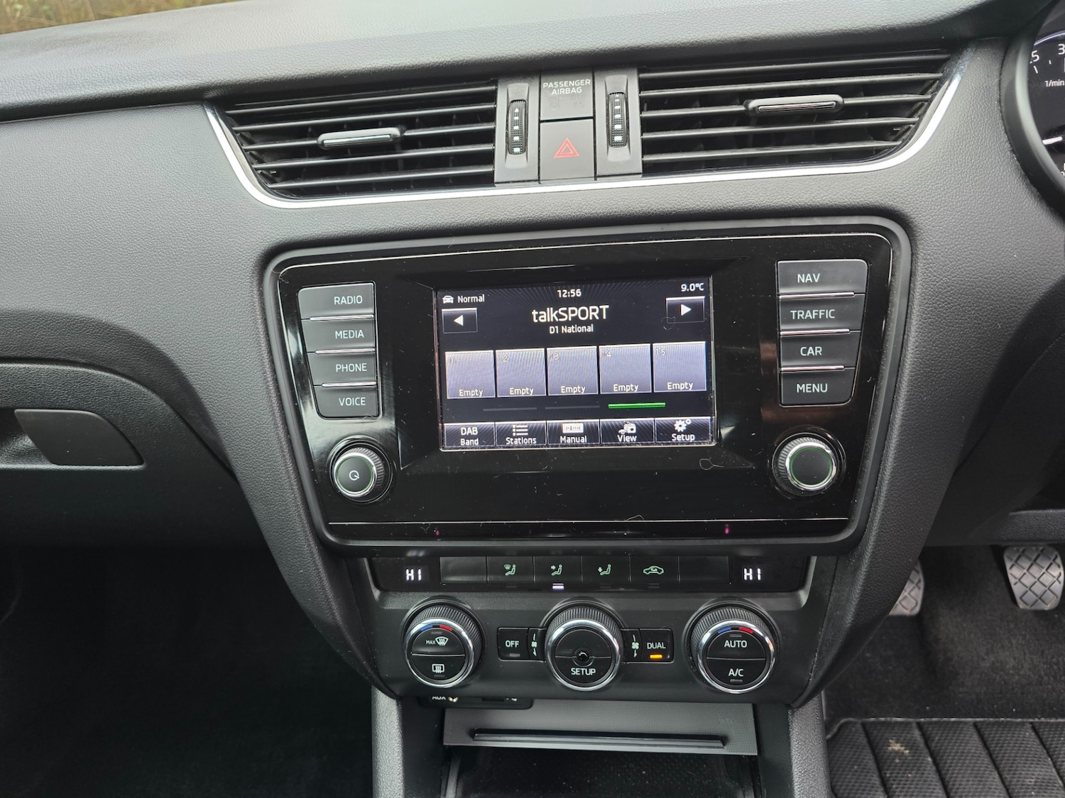 Used Skoda Octavia 2014 for sale - 76559728: Photo 12