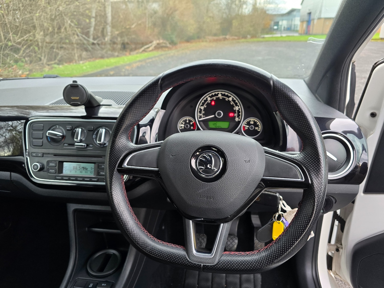 Used Skoda Citigo 2014 for sale - 76525657: Photo 31