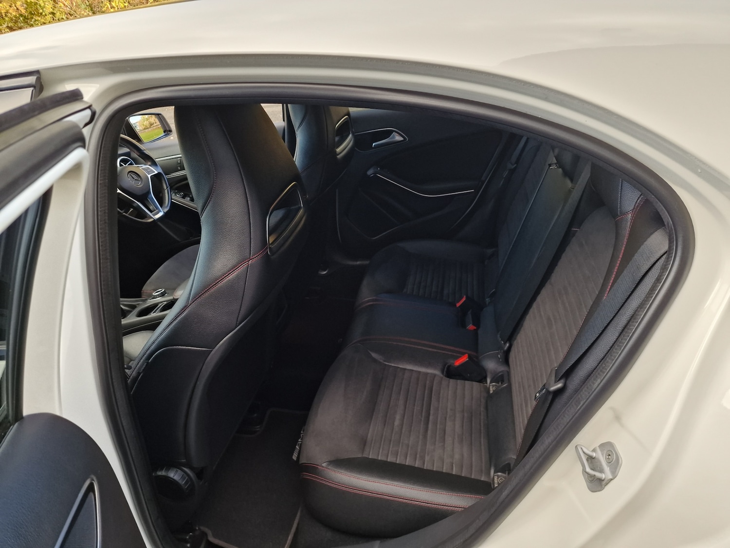 Used Mercedes-Benz A-Class 2015 for sale - 76384419: Photo 21