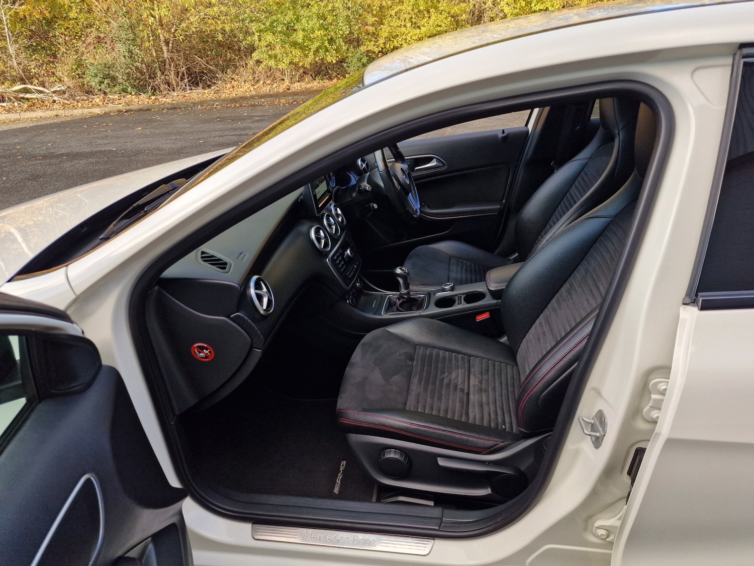 Used Mercedes-Benz A-Class 2015 for sale - 76384419: Photo 23