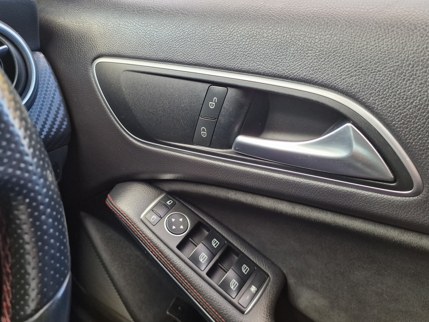 Used Mercedes-Benz A-Class 2015 for sale - 76384419: Photo 30