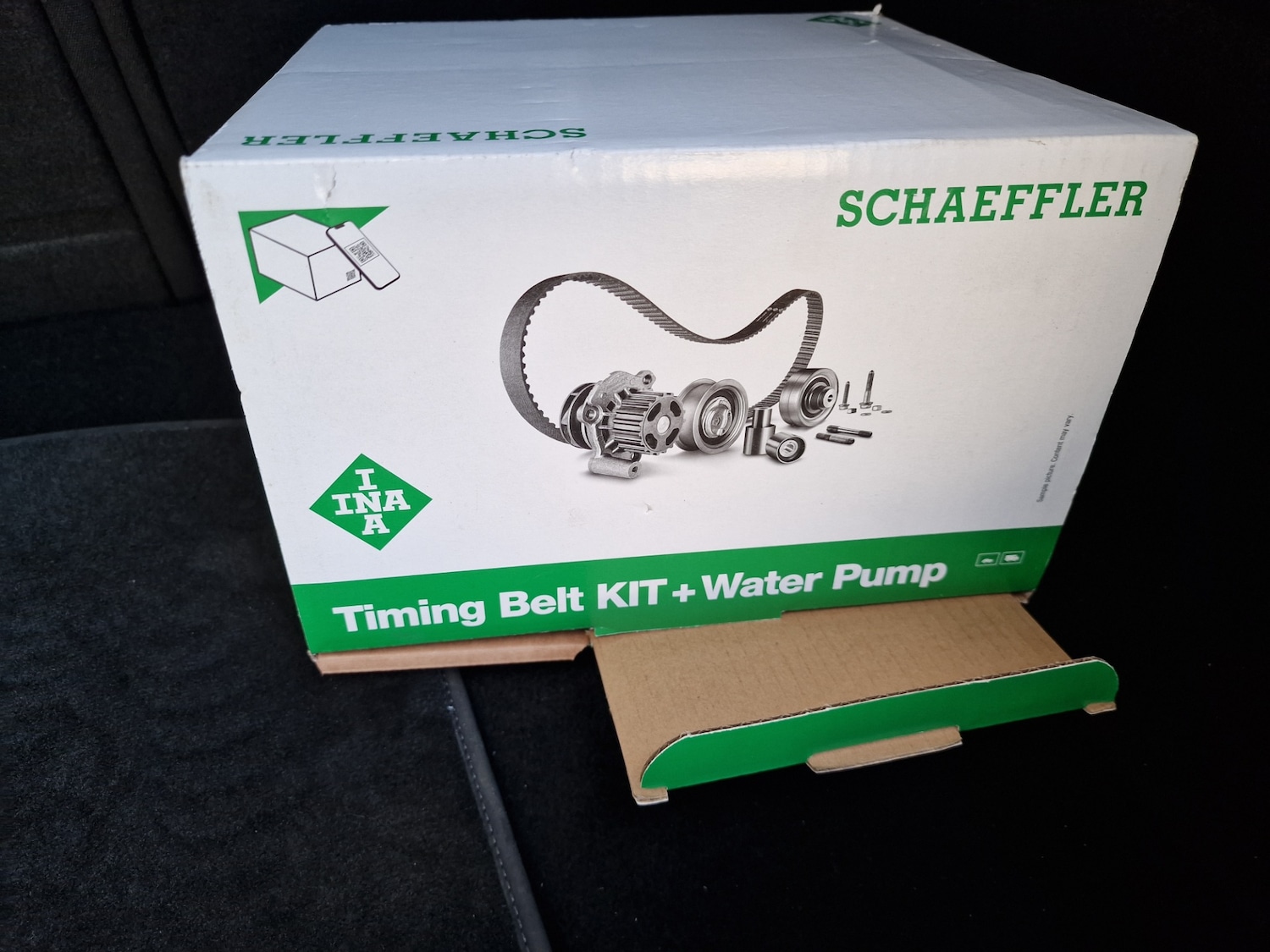 Used Mercedes-Benz A-Class 2015 for sale - 76384419: Photo 32