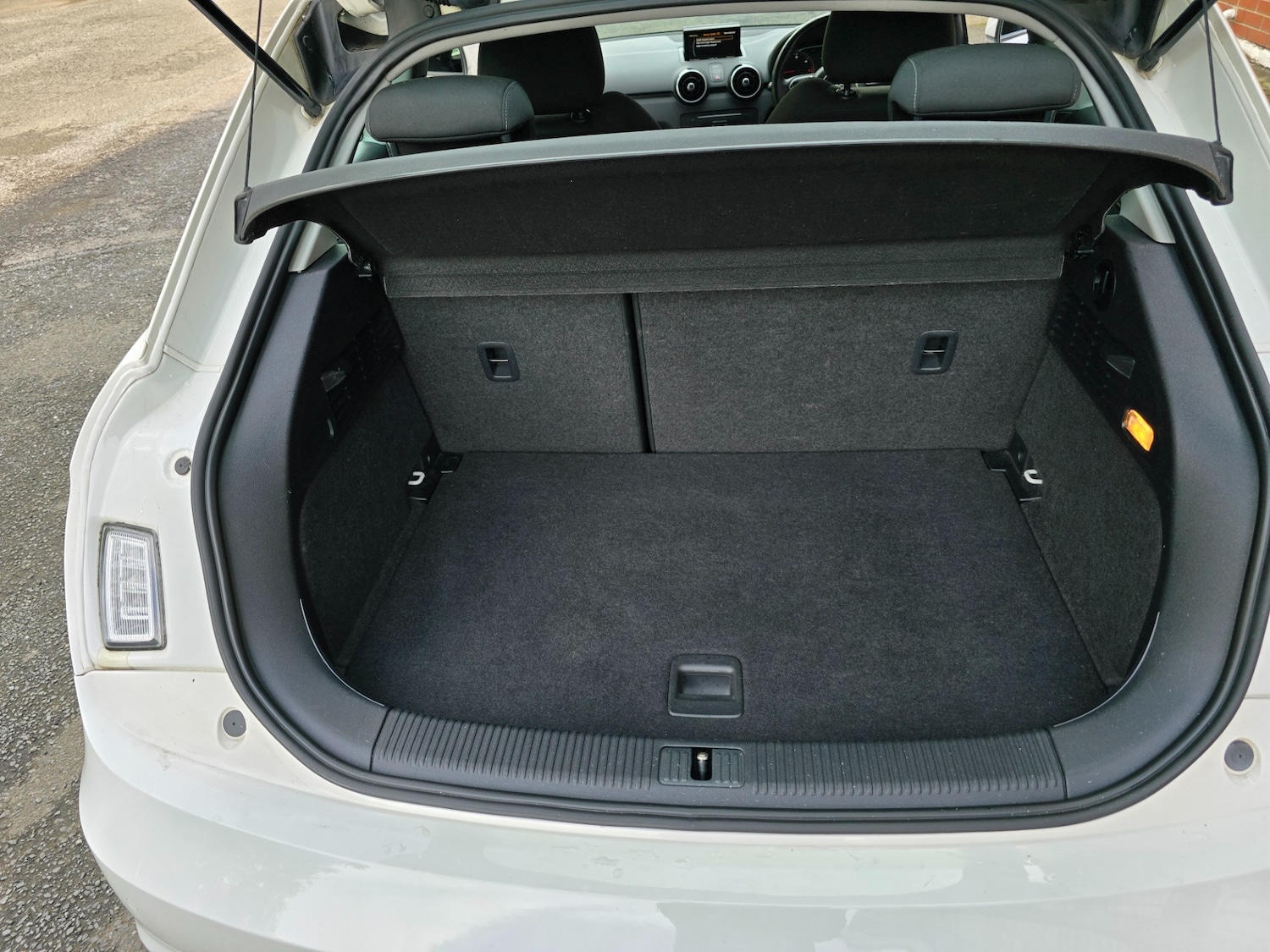 Used Audi A1 2014 for sale - 76332776: Photo 25