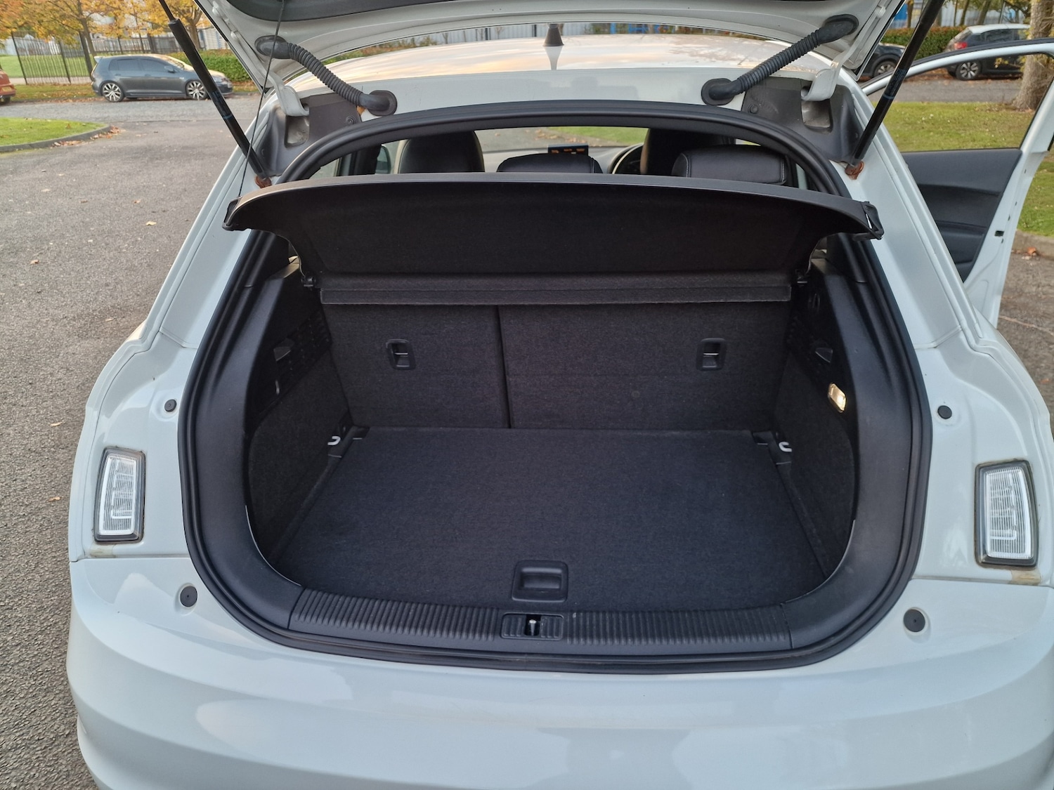 Used Audi A1 2014 for sale - 76332776: Photo 30