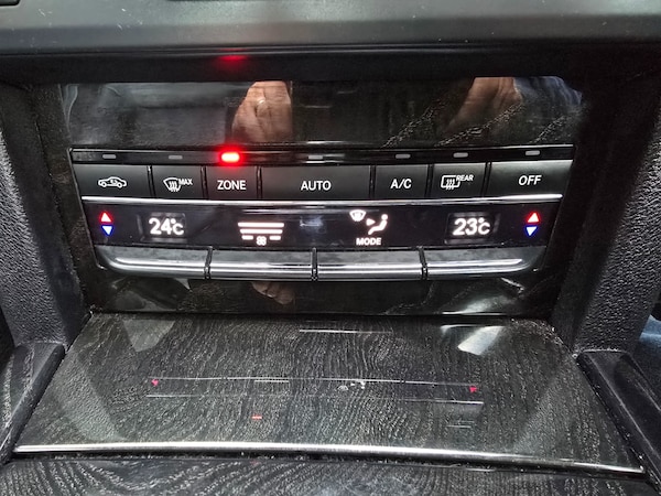 Used Mercedes-Benz E Class 2013 for sale - 76210899: Photo 20