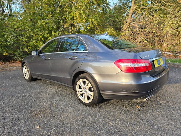 Used Mercedes-Benz E Class 2013 for sale - 76210899: Photo 43