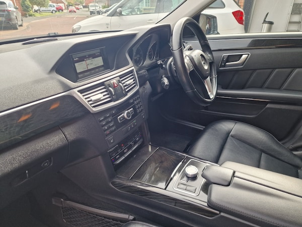 Used Mercedes-Benz E Class 2013 for sale - 76210899: Photo 9