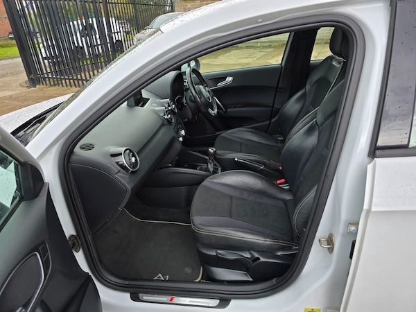 Used Audi A1 2013 for sale - 75683068: Photo 14
