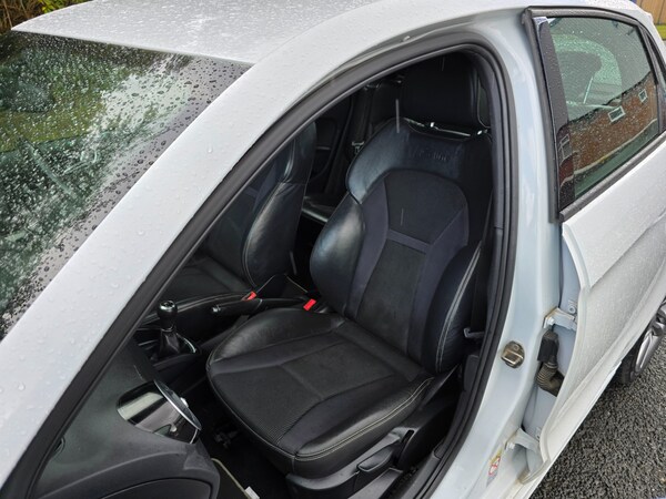 Used Audi A1 2013 for sale - 75683068: Photo 15