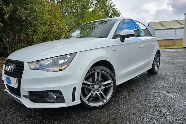 Used Audi A1 2013 for sale - 75683068: Photo 2
