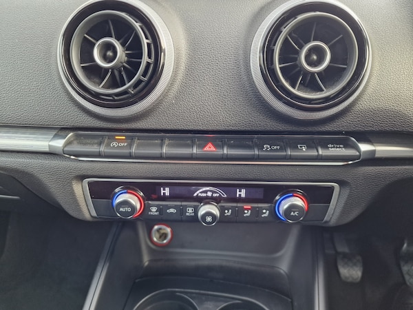 Used Audi A3 2013 for sale - 75555486: Photo 10
