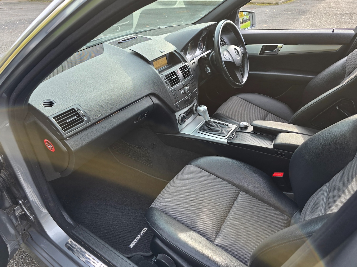 Used Mercedes-Benz C Class 2010 for sale - 76334410: Photo 12