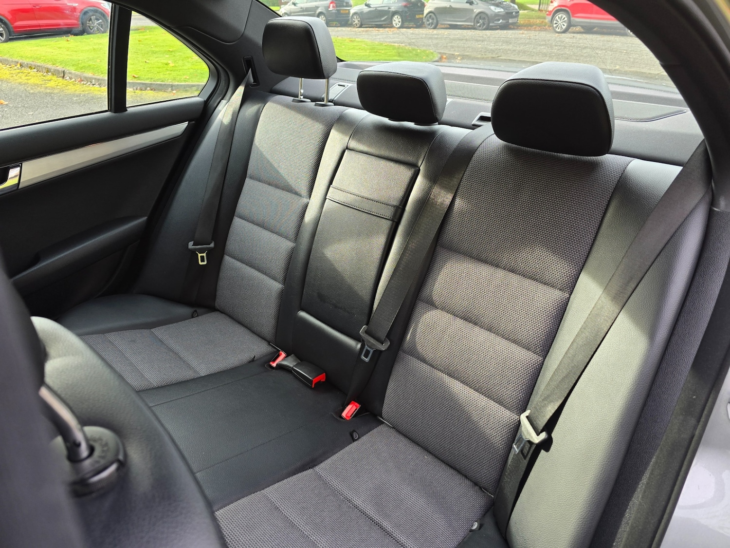 Used Mercedes-Benz C Class 2010 for sale - 76334410: Photo 15