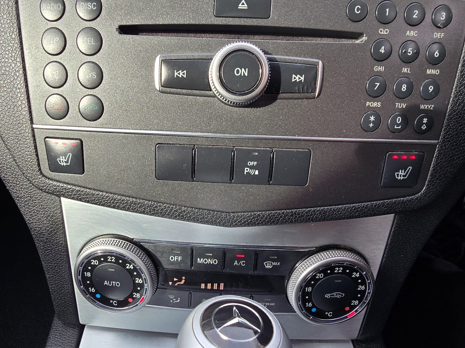 Used Mercedes-Benz C Class 2010 for sale - 76334410: Photo 7