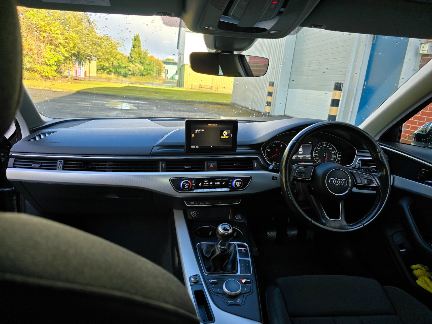 Used Audi A4 2017 for sale - 75807311: Photo 25