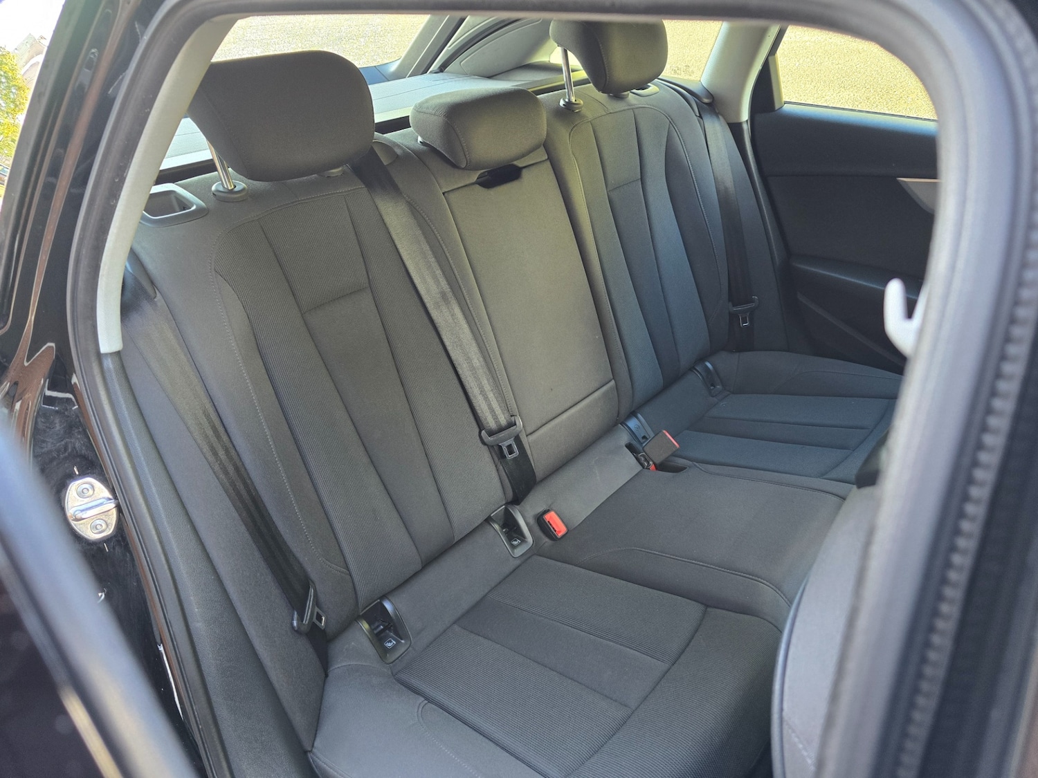 Used Audi A4 2017 for sale - 75807311: Photo 29