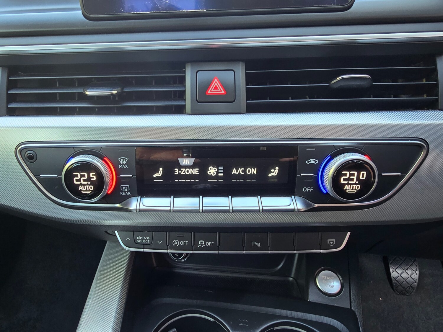 Used Audi A4 2017 for sale - 75807311: Photo 43