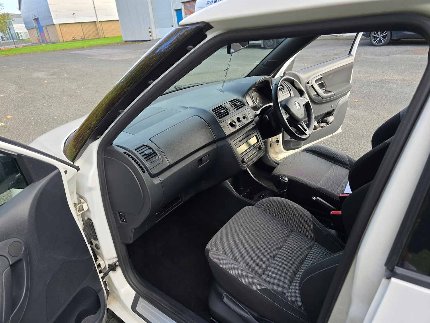 Used Skoda Fabia 2014 for sale - 75819800: Photo 12