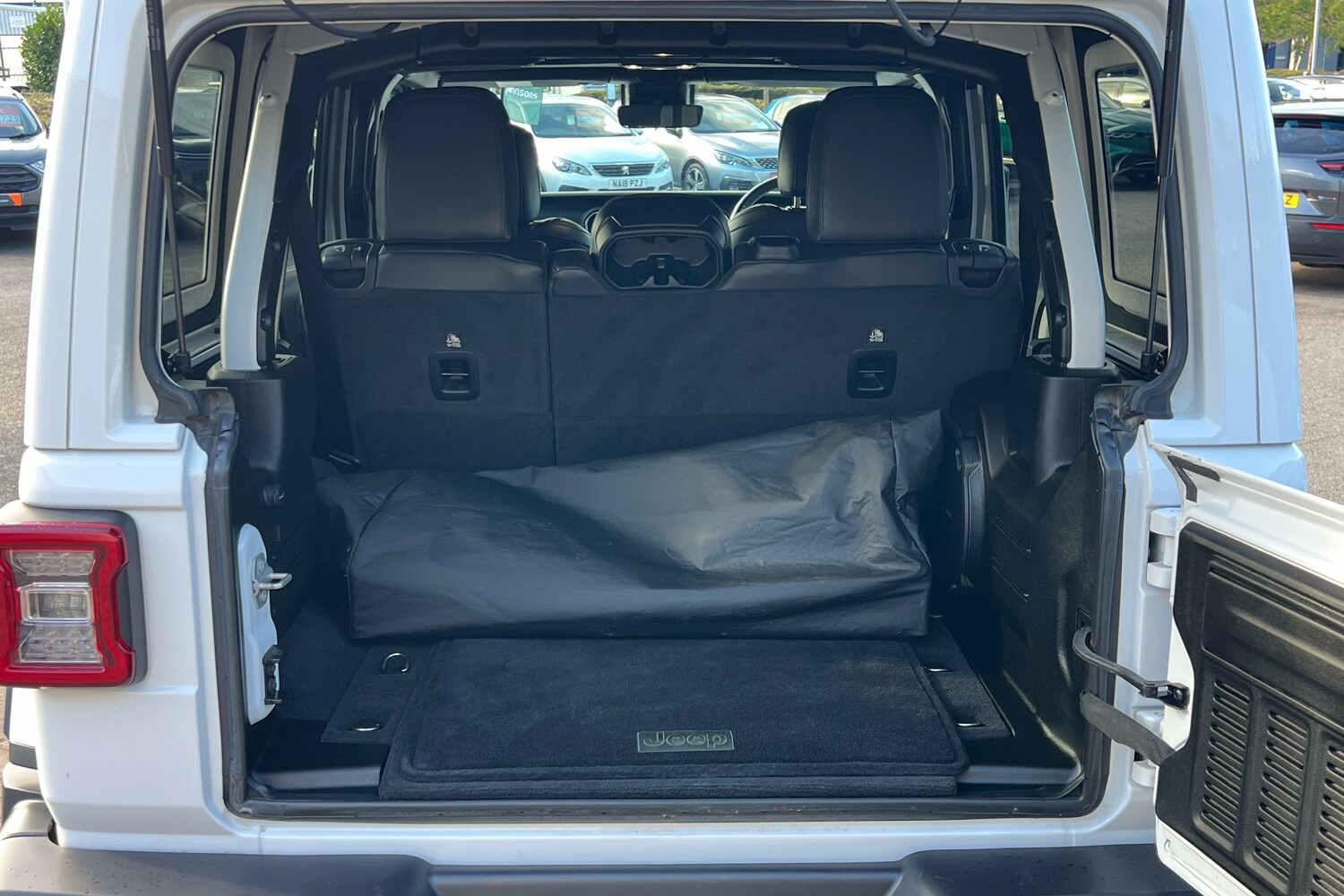 Used Jeep Wrangler 2023 for sale - 76675724: Photo 19