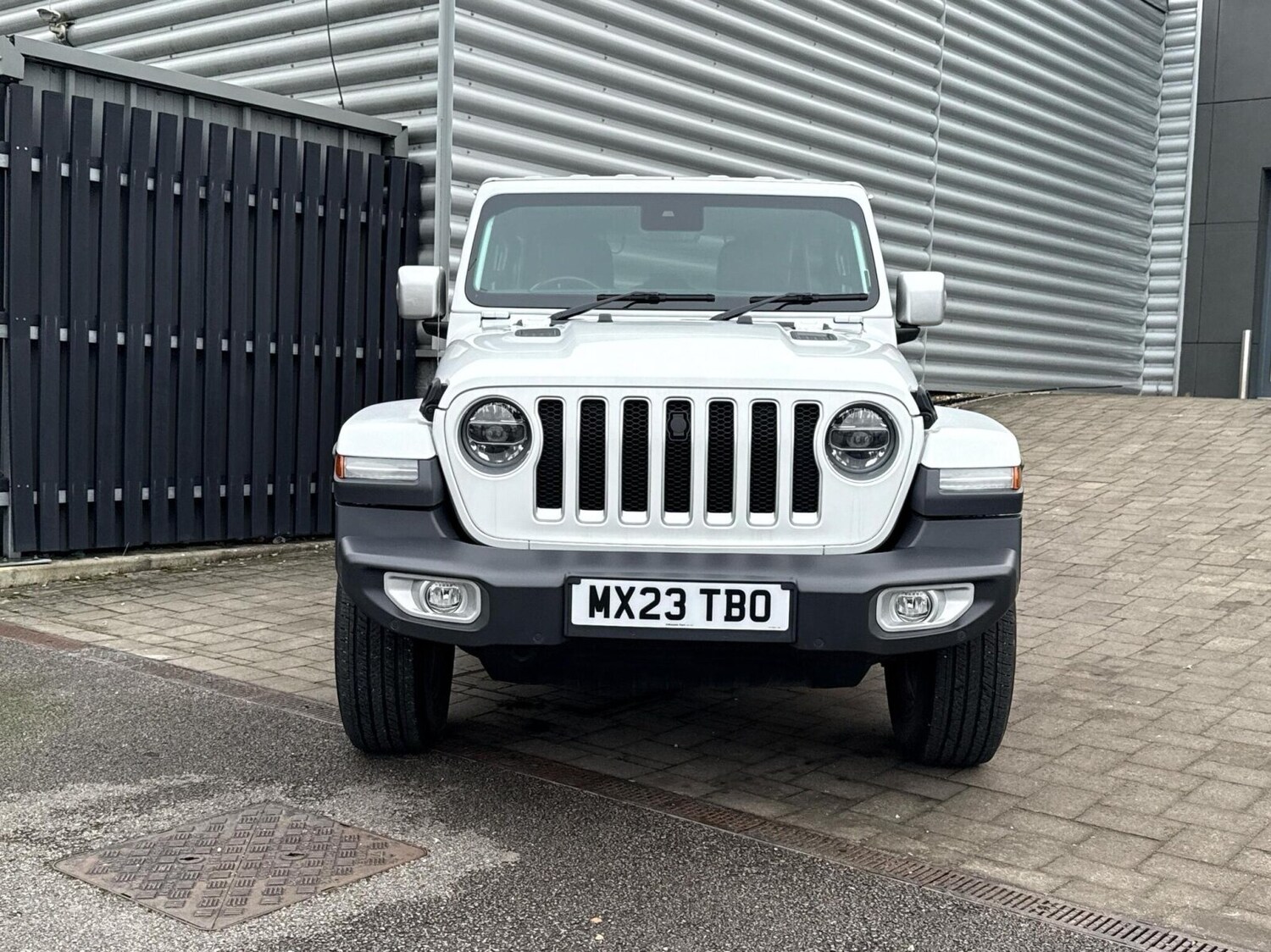 Used Jeep Wrangler 2023 for sale - 76675724: Photo 3