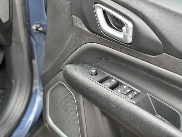 Used Jeep Compass 2025 for sale - 76299615: Photo 25