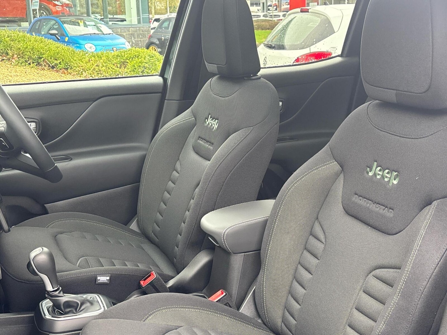 Used Jeep Renegade 2025 for sale - 77759252: Photo 11