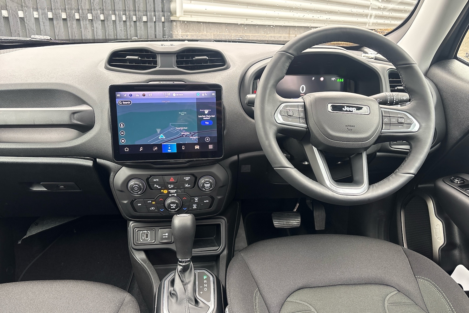 Used Jeep Renegade 2025 for sale - 77759252: Photo 15