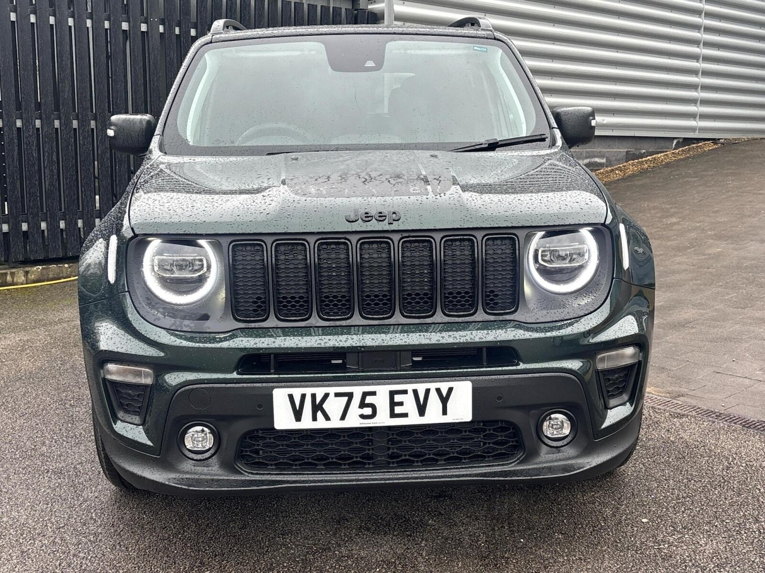 Used Jeep Renegade 2025 for sale - 77759252: Photo 2
