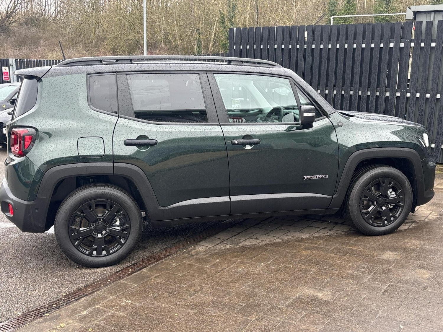 Used Jeep Renegade 2025 for sale - 77759252: Photo 5
