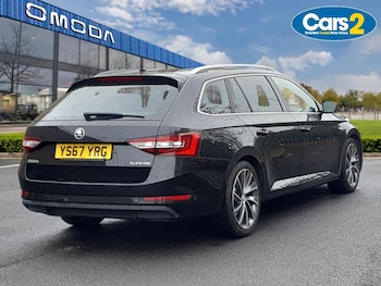 Used Skoda Superb 2018 for sale - 76556984: Photo