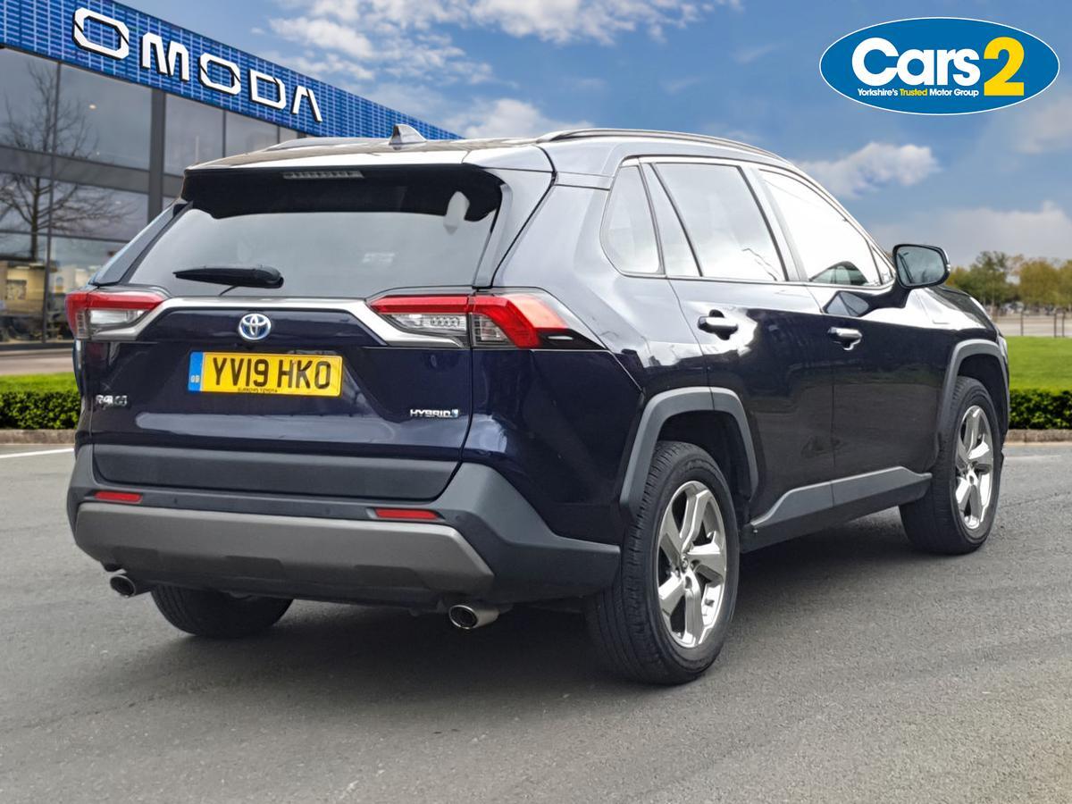 Used Toyota RAV4 2019 for sale - 77885390: Photo 3