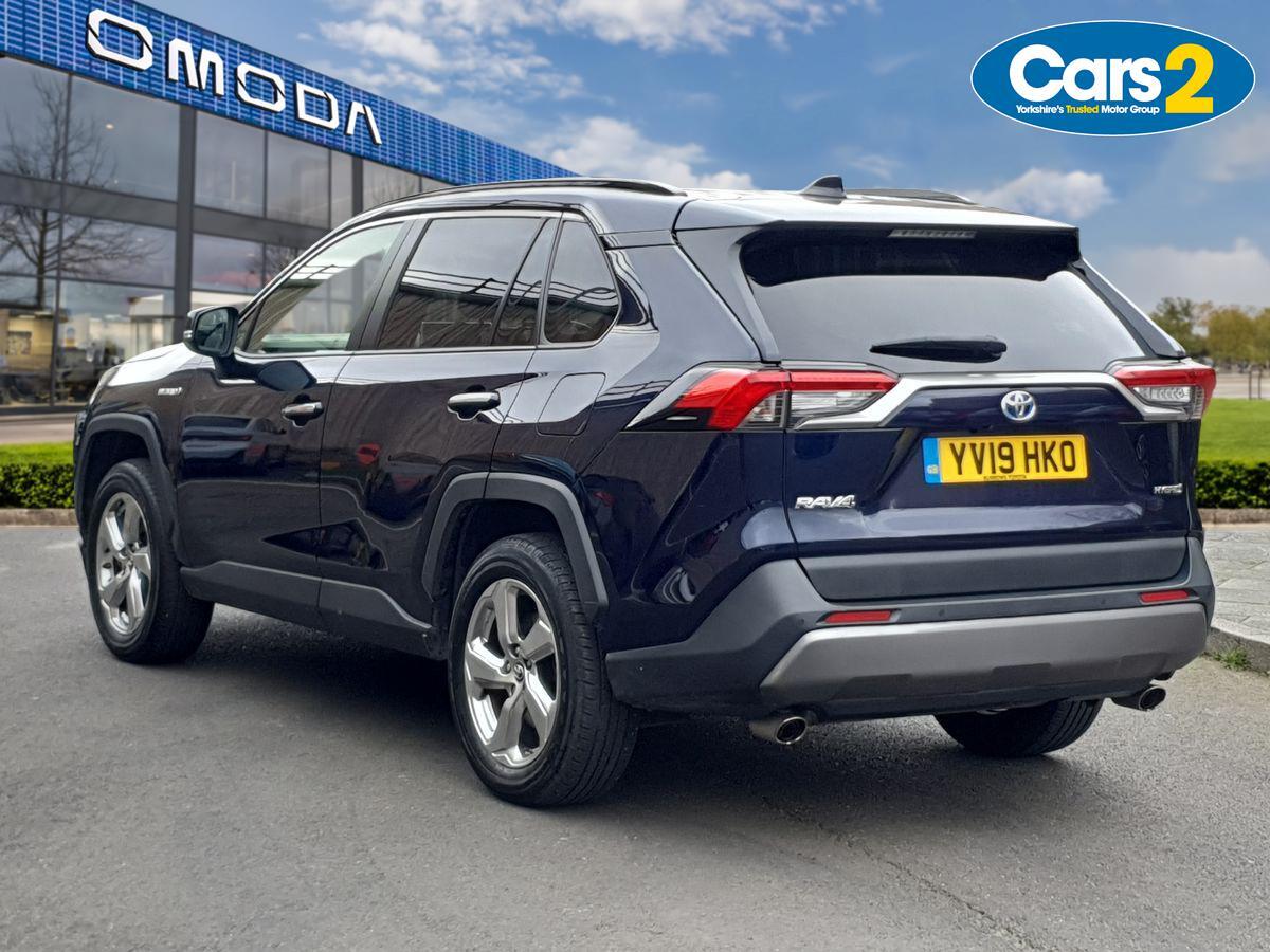 Used Toyota RAV4 2019 for sale - 77885390: Photo 5