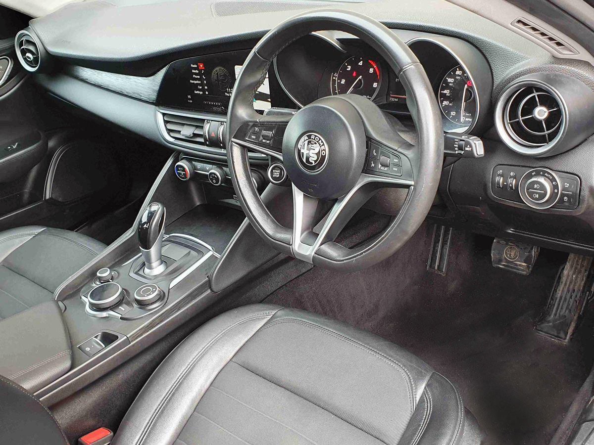 Used Alfa Romeo Giulia 2017 for sale - 77151482: Photo 10