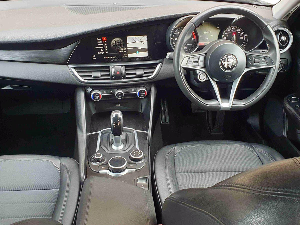 Used Alfa Romeo Giulia 2017 for sale - 77151482: Photo 11