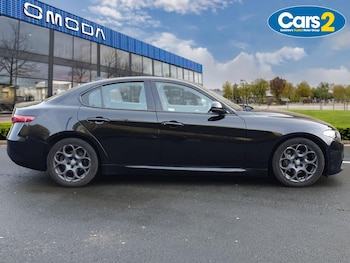 Used Alfa Romeo Giulia 2017 for sale - 77151482: Photo