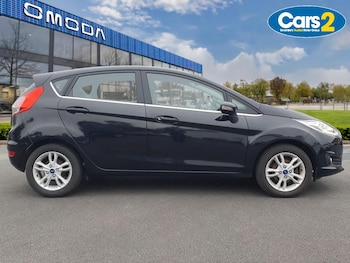 Used Ford Fiesta 2016 for sale - 76556934: Photo