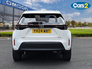Used Toyota Yaris Cross 2024 for sale - 79317653: Photo