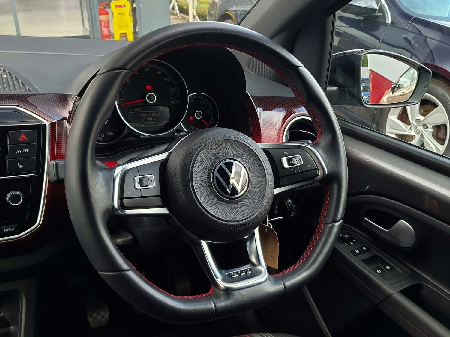 Used Volkswagen up! 2023 for sale - 76556909: Photo 14