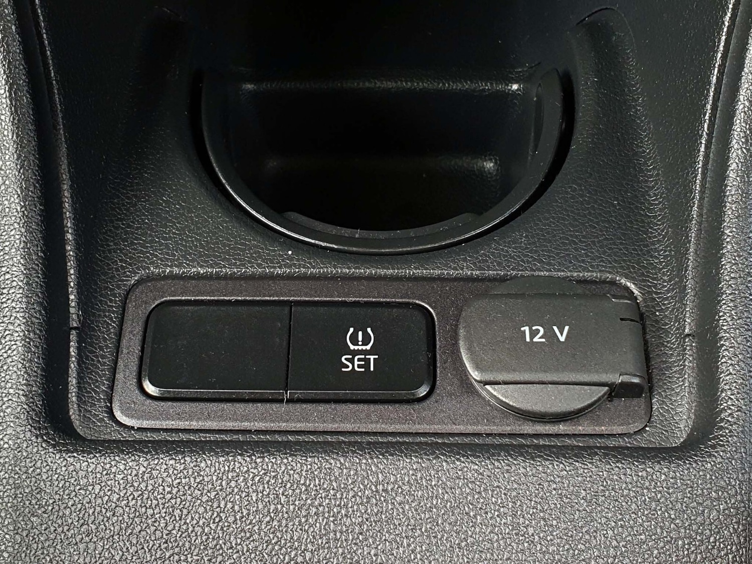 Used Volkswagen up! 2023 for sale - 76556909: Photo 17