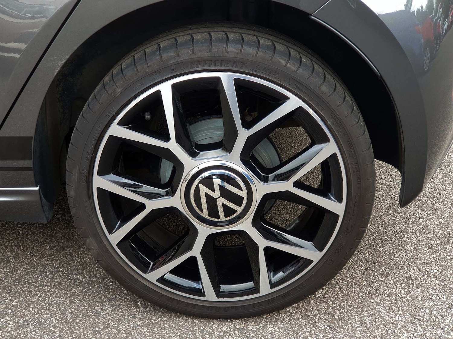 Used Volkswagen up! 2023 for sale - 76556909: Photo 40