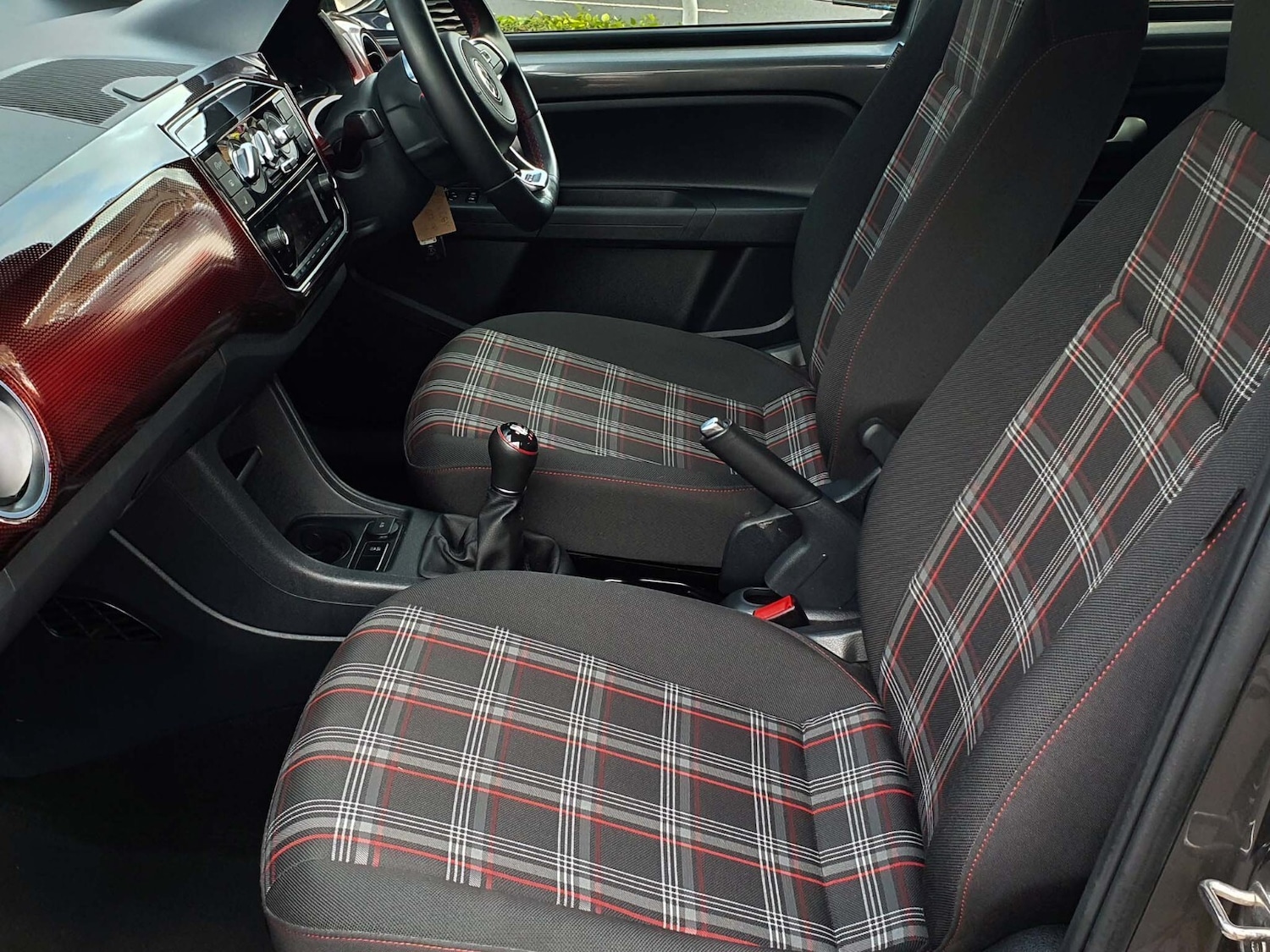 Used Volkswagen up! 2023 for sale - 76556909: Photo 8