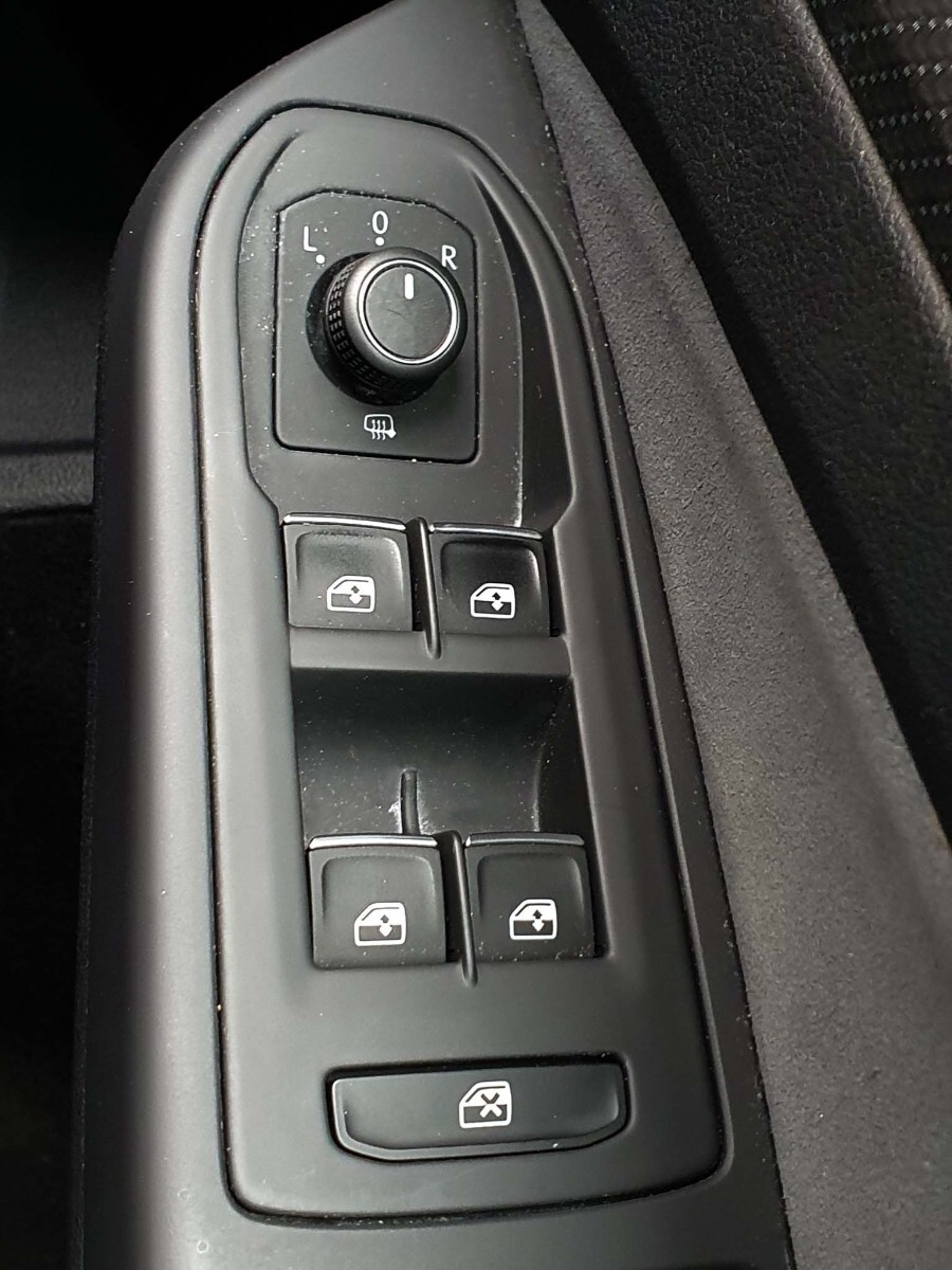 Used Volkswagen Golf 2022 for sale - 76881927: Photo 34