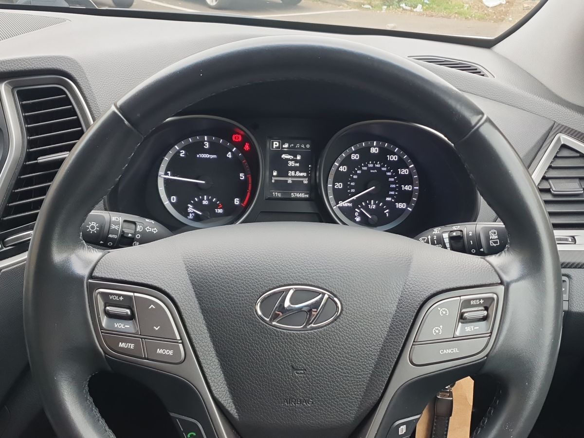 Used Hyundai Santa Fe 2018 for sale - 76557014: Photo 12