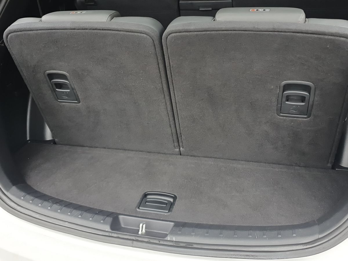 Used Hyundai Santa Fe 2018 for sale - 76557014: Photo 17