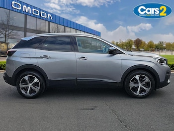 Used Peugeot 3008 2018 for sale - 79317575: Photo
