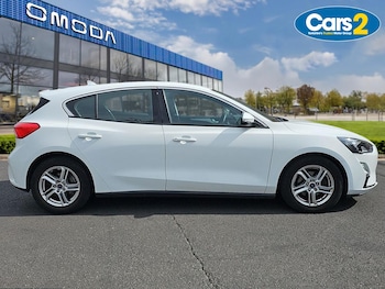 Used Ford Focus 2019 for sale - 79502076: Photo