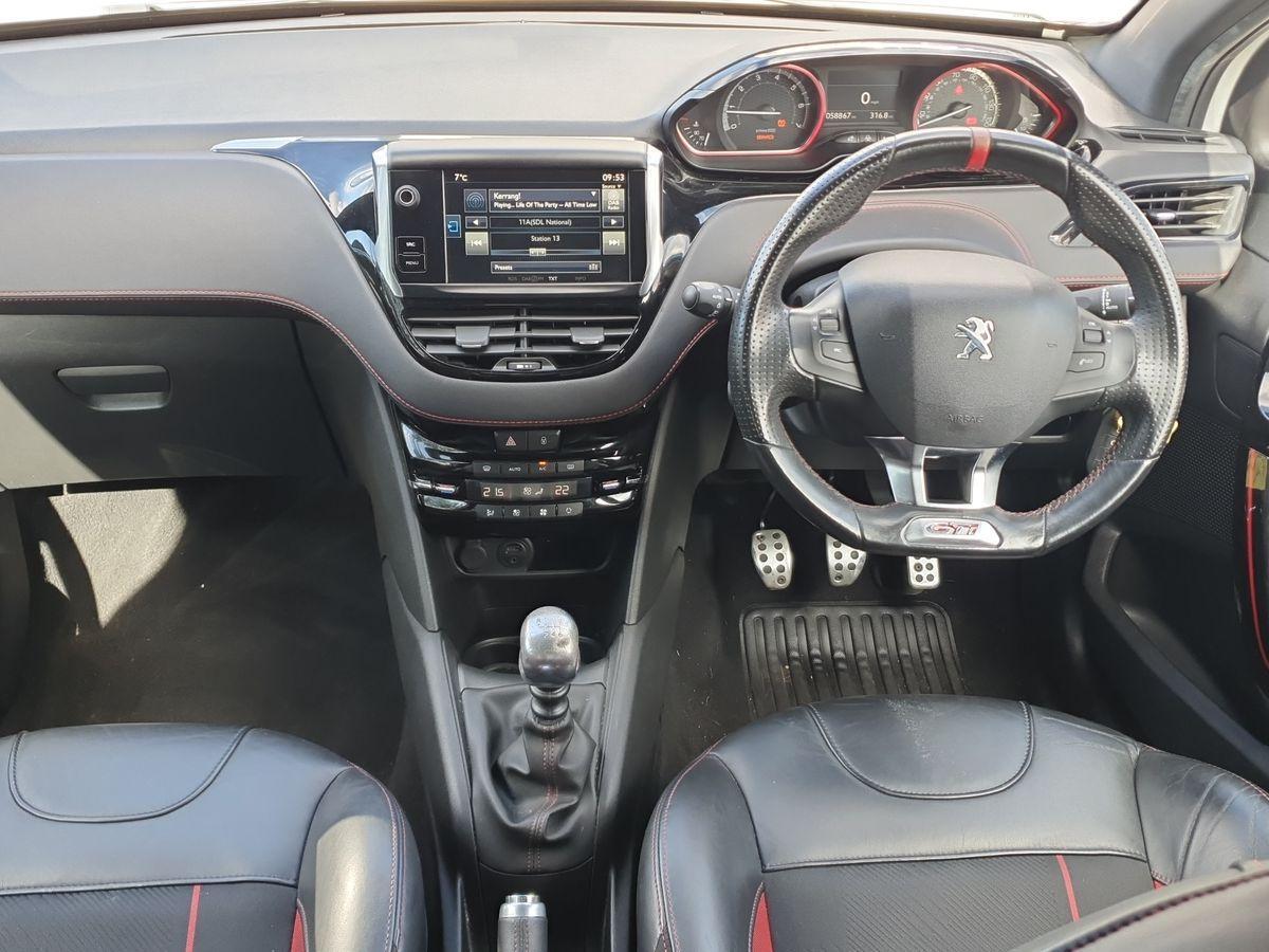 Used Peugeot 208 2017 for sale - 76788111: Photo 10