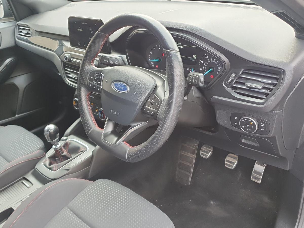 Used Ford Focus 2018 for sale - 76556873: Photo 10