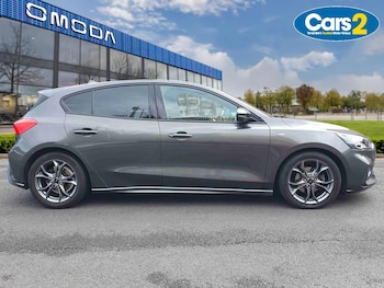 Used Ford Focus 2018 for sale - 76556873: Photo