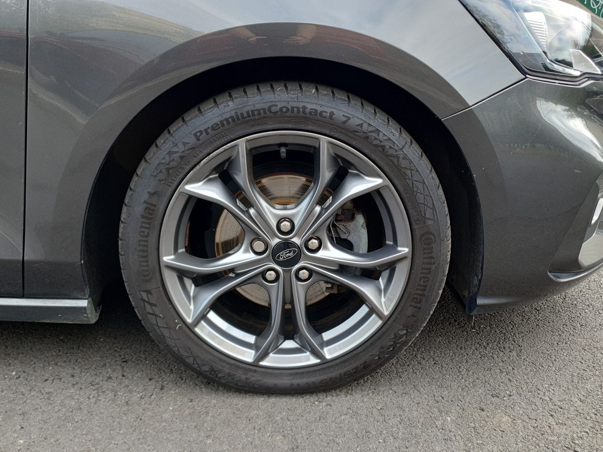 Used Ford Focus 2018 for sale - 76556873: Photo 9